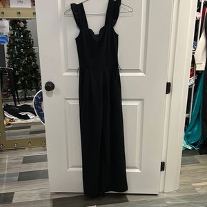 great jumpsuit for anything love it it’s so cute only one once